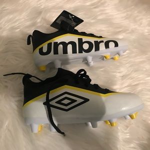 Umbro cleets